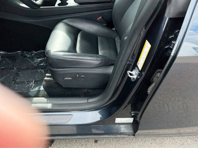 2025 Tesla Model Y Long Range