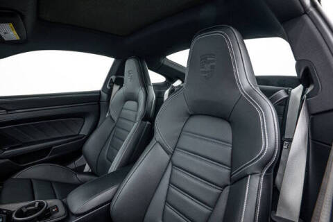 2024 Porsche 911 Carrera 4 GTS