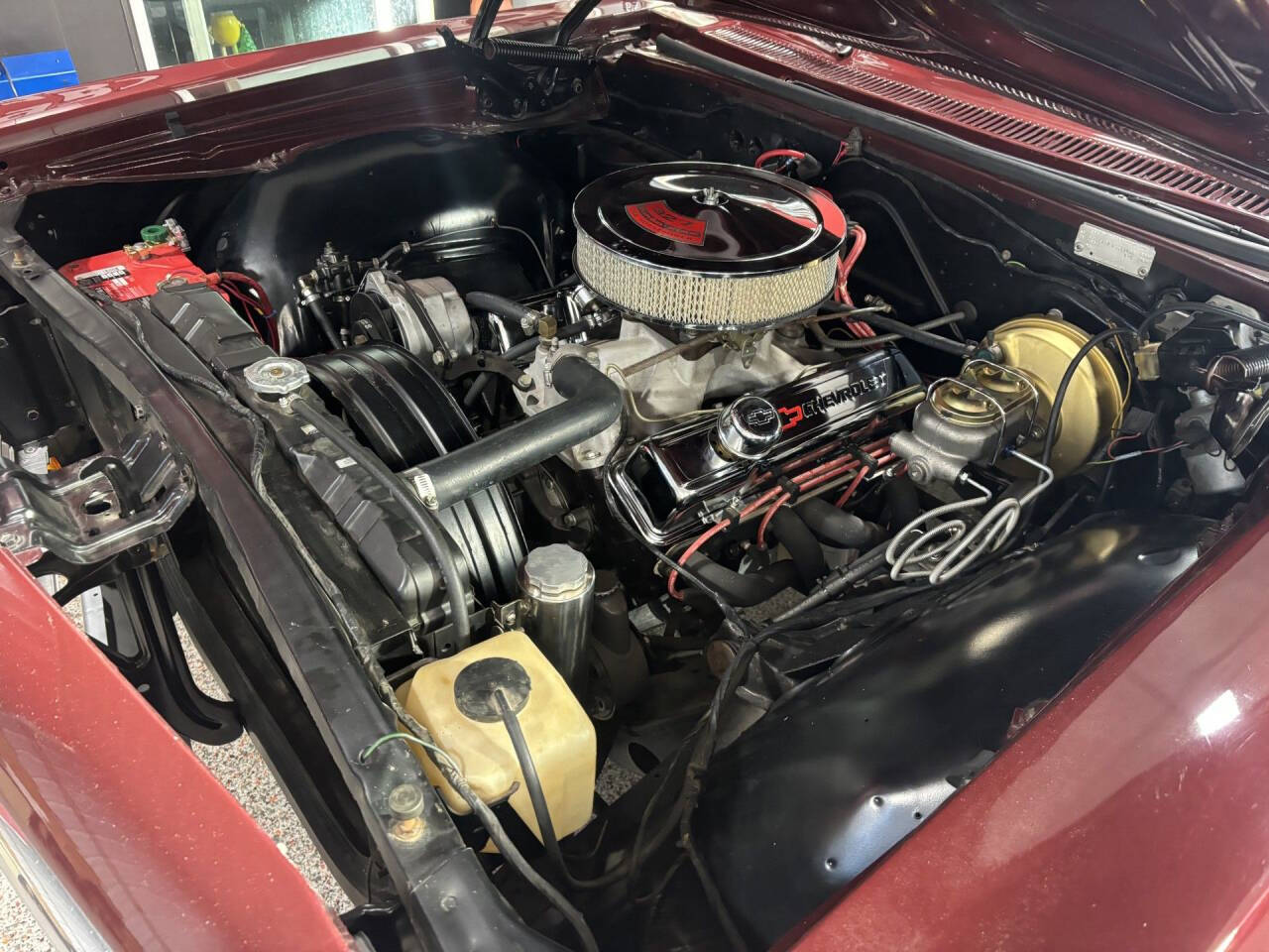 1966 Chevrolet Impala 16