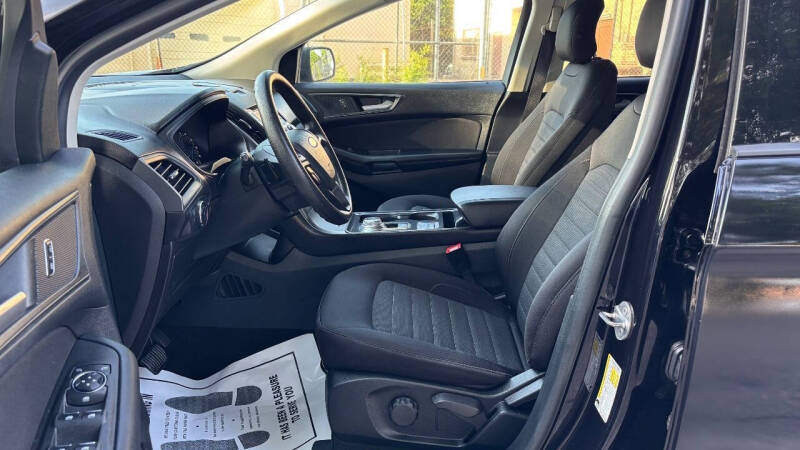 2019 Ford Edge SE