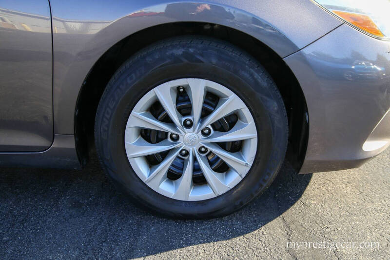 2015 Toyota Camry LE