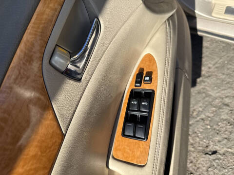 2006 Toyota Avalon XLS