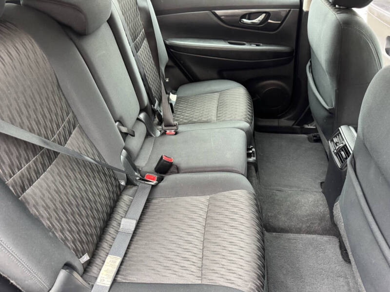 2018 Nissan Rogue S