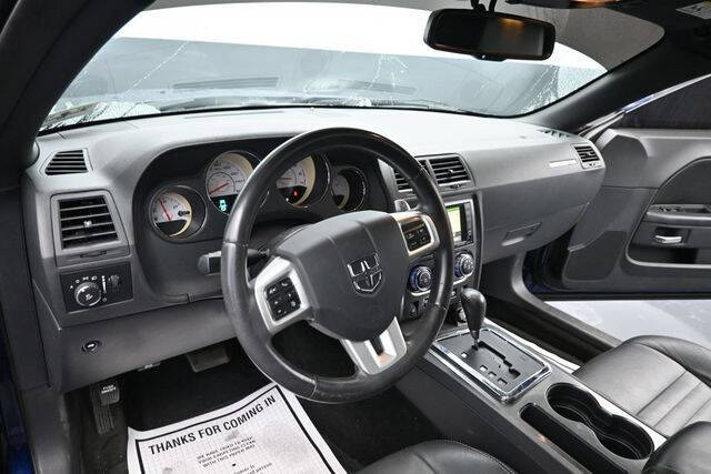 2014 Dodge Challenger SXT