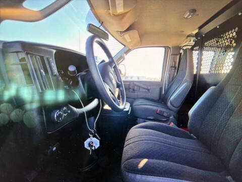 2024 Chevrolet Express 2500