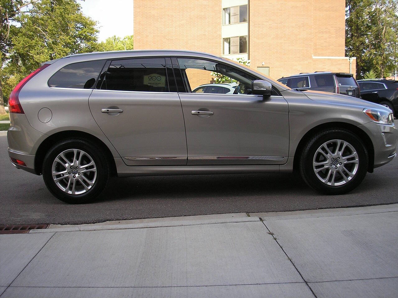 2014 Volvo XC60 for sale at Gesswein Auto Sales in Shakopee, MN