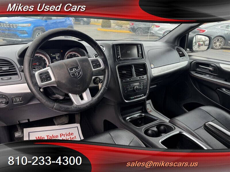2016 Dodge Grand Caravan R/T
