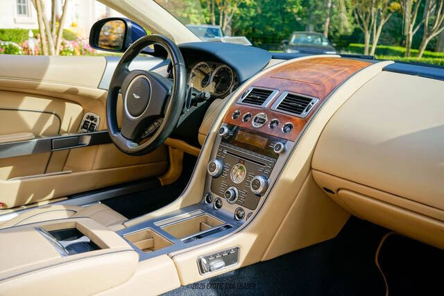 2015 Aston Martin DB9 Volante