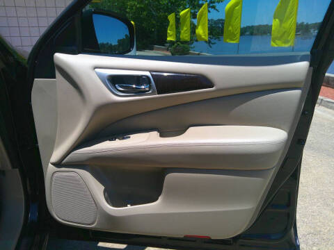 2014 Nissan Pathfinder Platinum