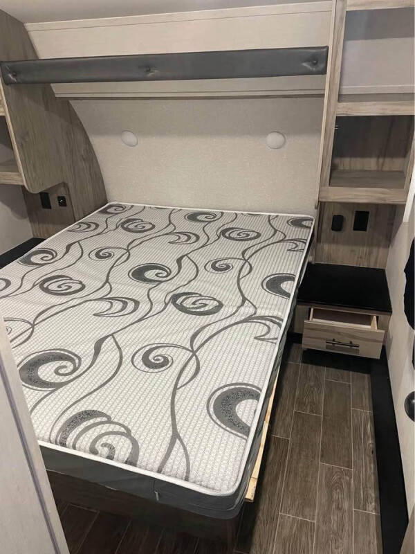 2022 Forest River ARCTIC WOLF