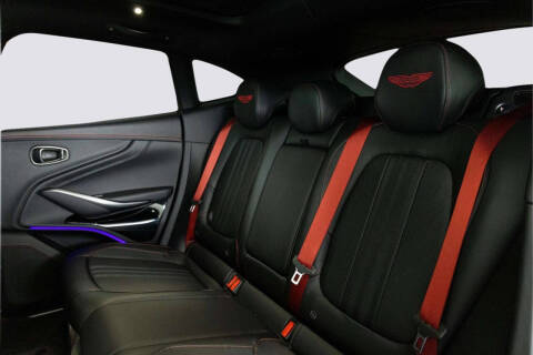 2026 Aston Martin DBX 707