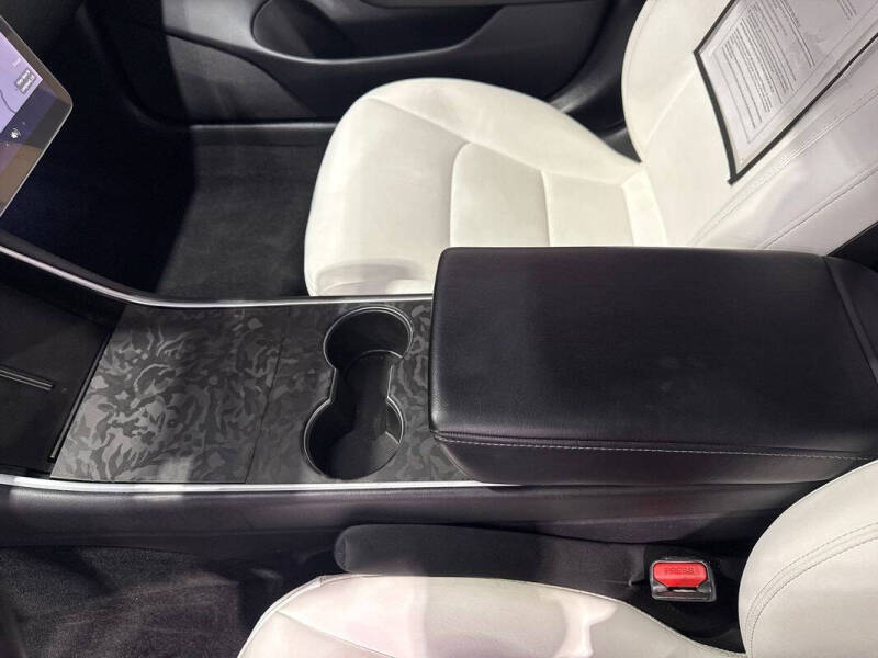 2020 Tesla Model 3 Performance