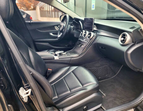 2016 Mercedes-Benz C-Class