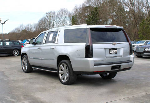 2017 Cadillac Escalade ESV Luxury