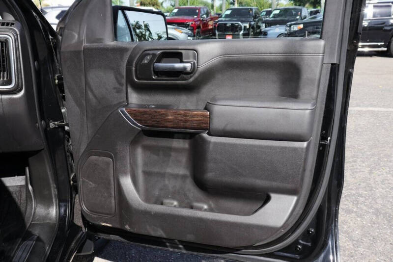 2022 GMC Sierra 1500 Limited