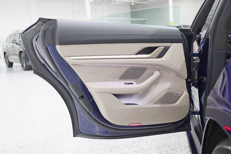 2020 Porsche Taycan Turbo