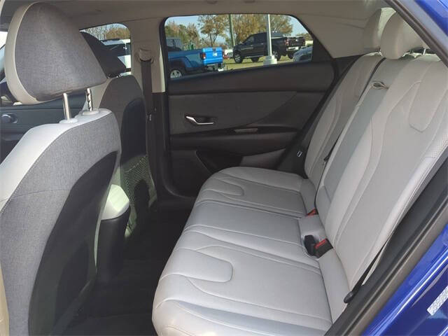 2023 Hyundai Elantra