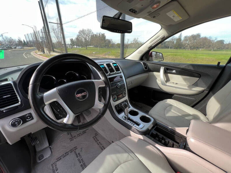 2011 GMC Acadia SLT-1