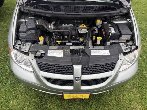 2003 Dodge Caravan SE