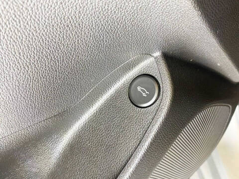 2016 Chevrolet Cruze LT Auto