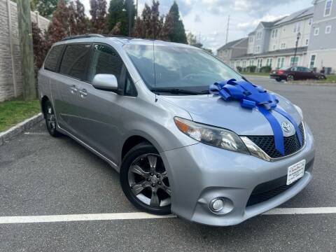 2011 Toyota Sienna for sale at Speedway Motors in Paterson NJ