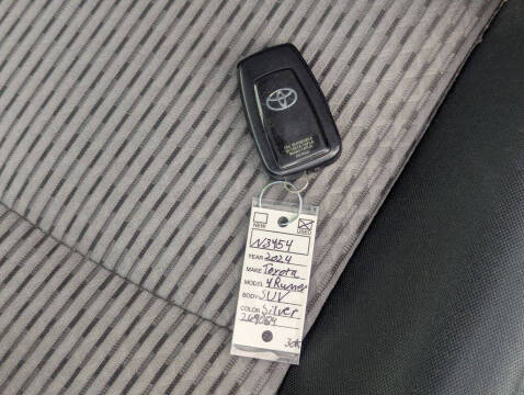 2024 Toyota 4Runner SR5