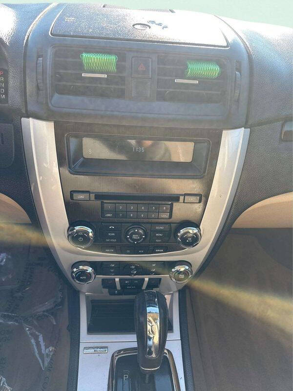 2010 Mercury Milan V6 Premier