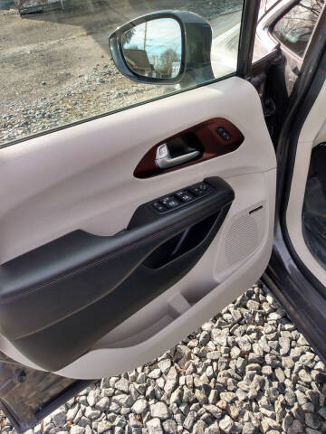 2017 Chrysler Pacifica Limited