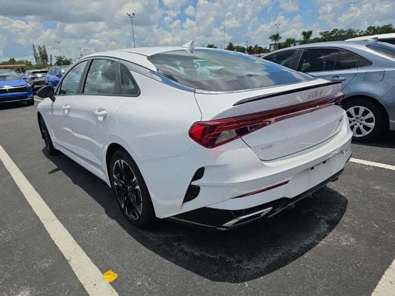 2023 Kia K5