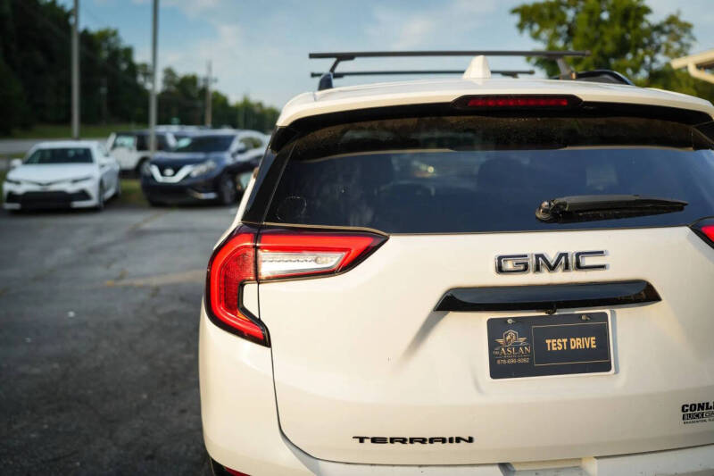 2023 GMC Terrain SLE