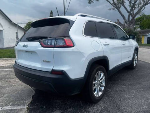 2019 Jeep Cherokee Latitude