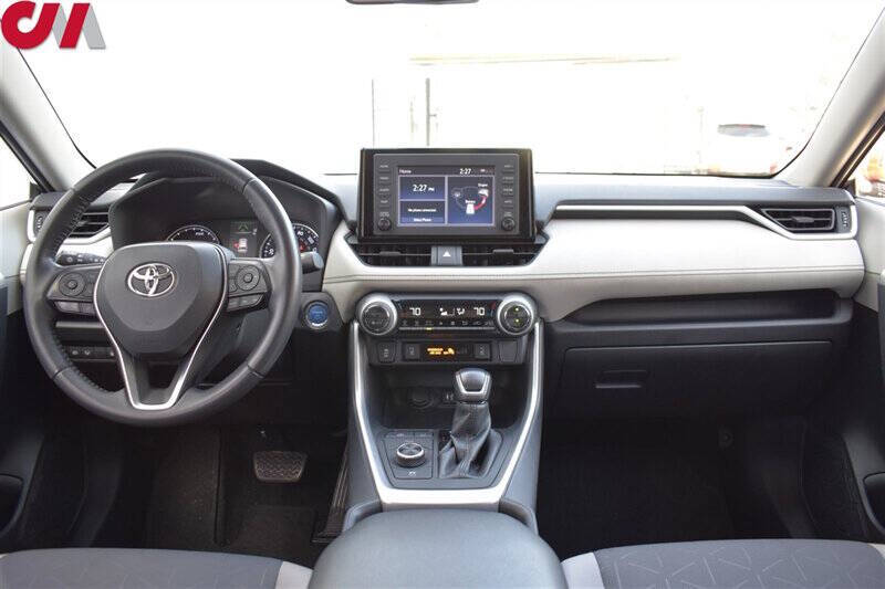 2019 Toyota RAV4 Hybrid XLE