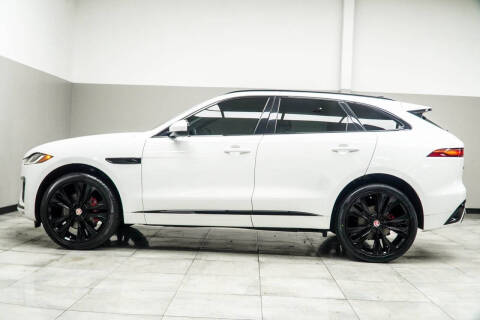 2023 Jaguar F-PACE P400 R-Dynamic S