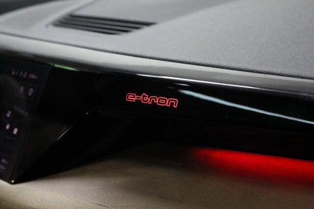 2023 Audi e-tron GT quattro Premium Plus