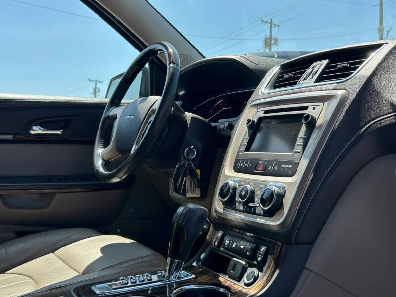 2016 GMC Acadia Denali