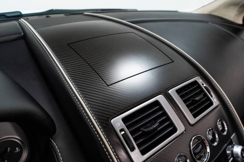 2014 Aston Martin DB9 Volante