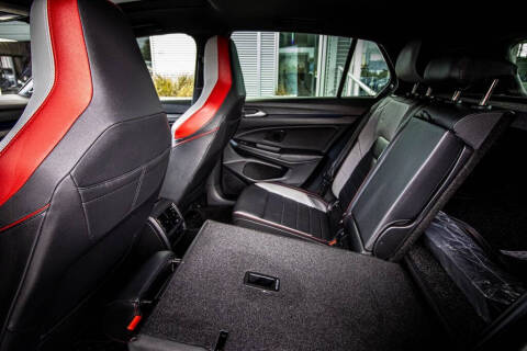 2023 Volkswagen Golf GTI SE