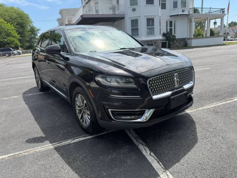 2020 Lincoln Nautilus Reserve