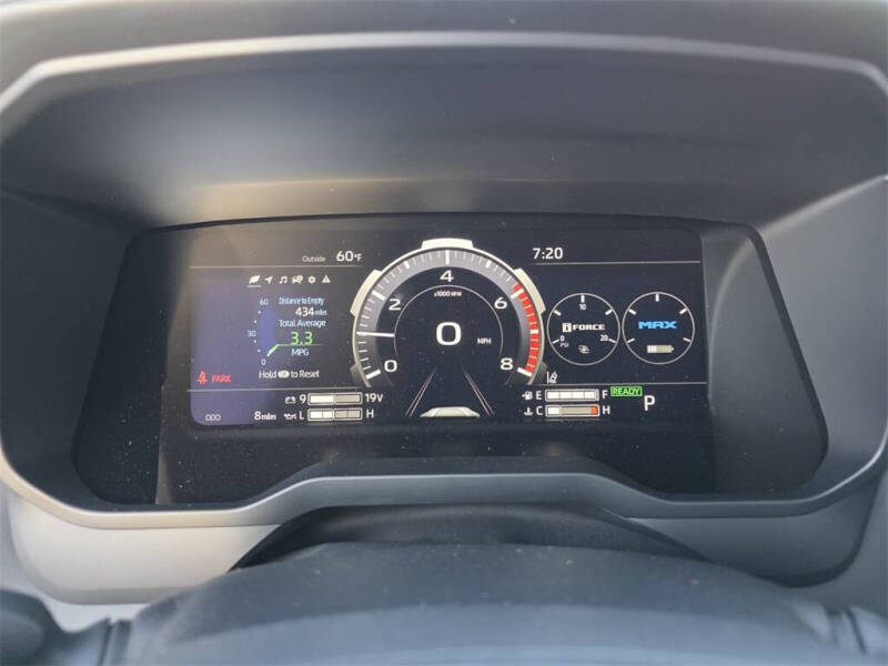 2026 Toyota Tundra Platinum HV