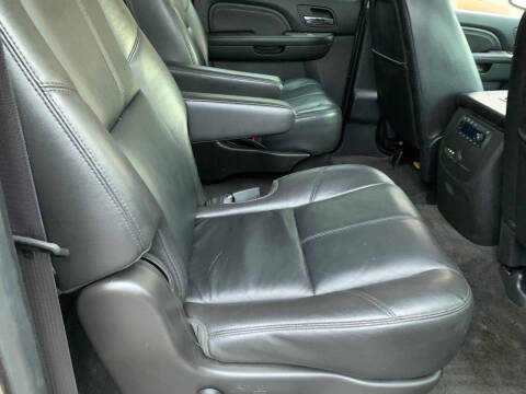 2013 Chevrolet Suburban LT