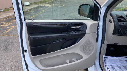 2017 Dodge Grand Caravan SE