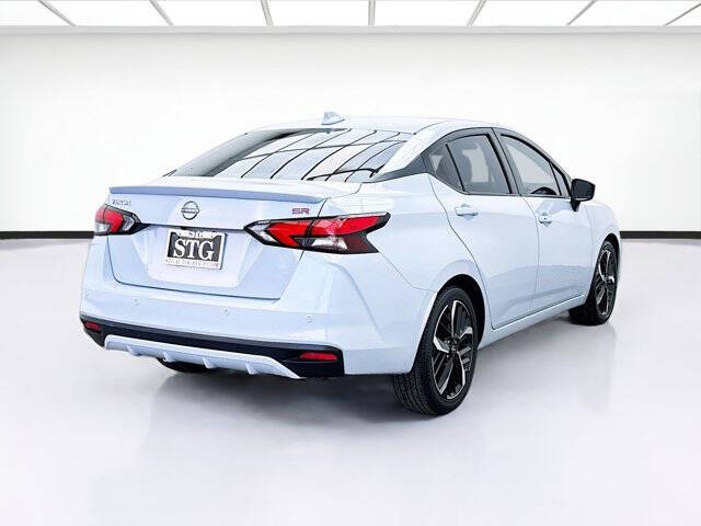 2023 Nissan Versa SR
