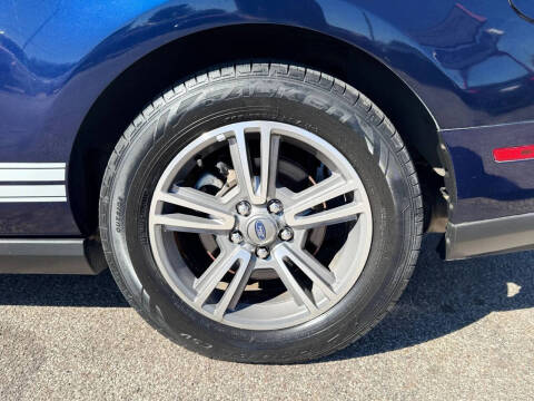 2012 Ford Mustang V6 Premium