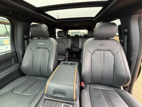 2024 Ford Expedition MAX Platinum