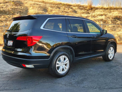 2017 Honda Pilot LX