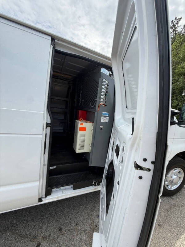 2012 Ford E-Series