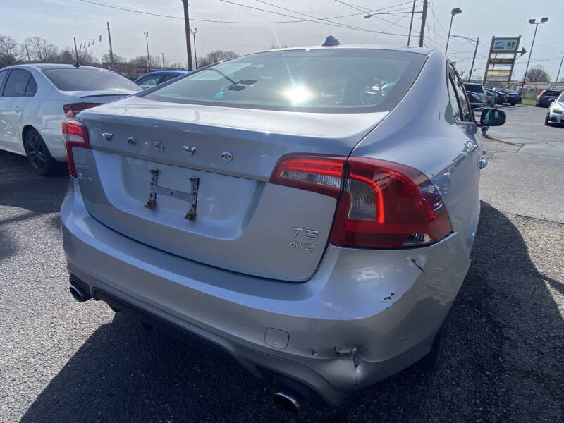 2017 Volvo S60 T5 Dynamic