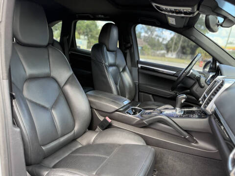 2013 Porsche Cayenne Tiptronic