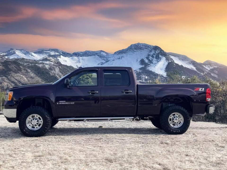 2008 GMC Sierra 2500HD for sale at Best Buy Motors in Signal Hill, CA