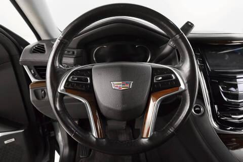 2019 Cadillac Escalade Luxury